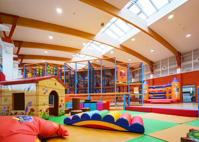 Aktiv-Hus Schatzinsel Kletterlandschaft